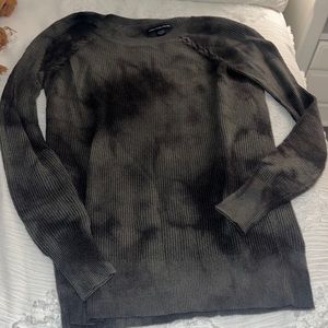 Dark green sweater